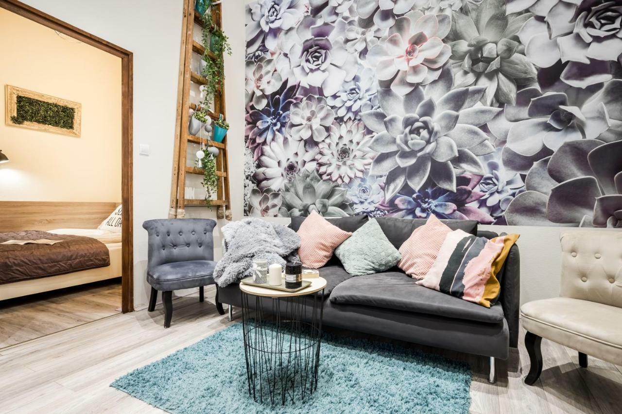A9 Houseleek Astoria Daire Budapeşte Dış mekan fotoğraf